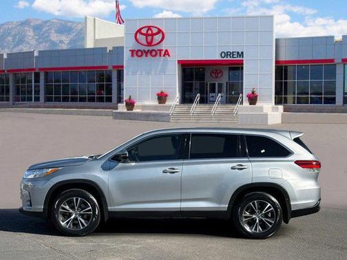 2019 Toyota Highlander LE