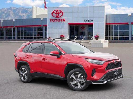 2025 Toyota RAV4 Hybrid SE