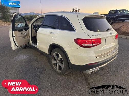2016 Mercedes-Benz GLC 300 Base