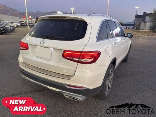 2016 Mercedes-Benz GLC 300 Base