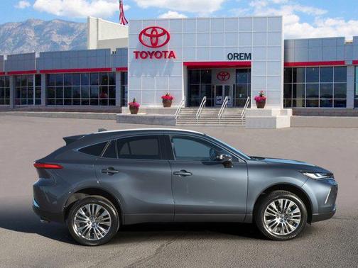 2024 Toyota Venza XLE