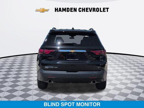 Mosaic Black Metallic 2024 Chevrolet Traverse LT Leather