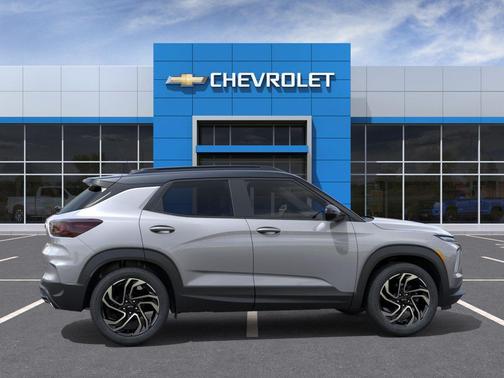 Sterling Gray Metallic 2026 Chevrolet Trailblazer RS