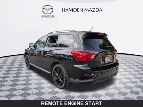 2018 Nissan Pathfinder SL