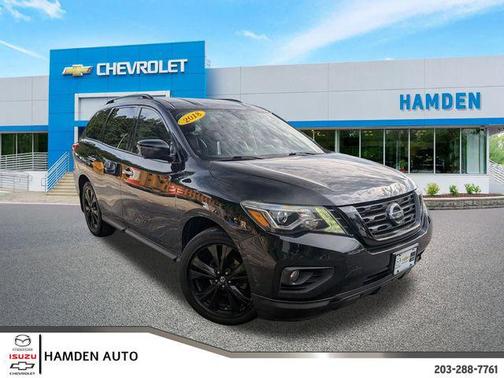 2018 Nissan Pathfinder SL