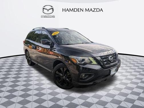 2018 Nissan Pathfinder SL