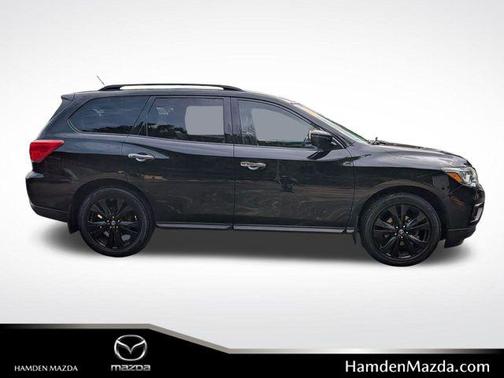 2018 Nissan Pathfinder SL