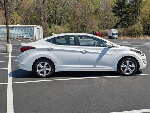 2016 Hyundai ELANTRA Value Edition