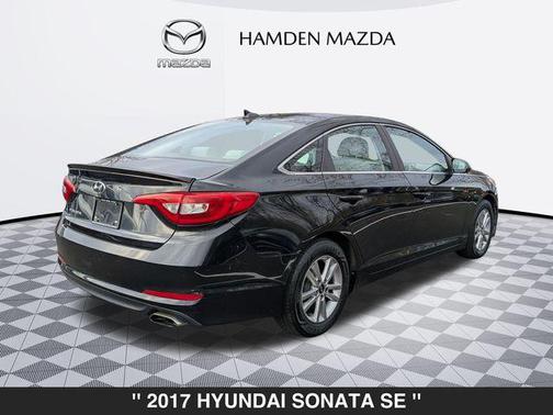 2017 Hyundai SONATA SE