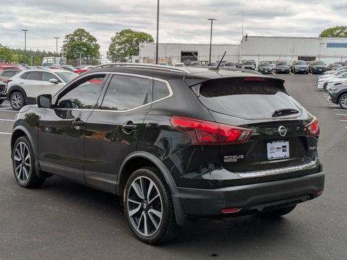 2018 Nissan Rogue Sport SL