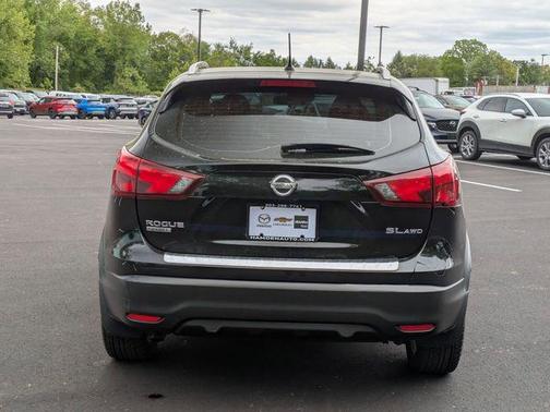 2018 Nissan Rogue Sport SL