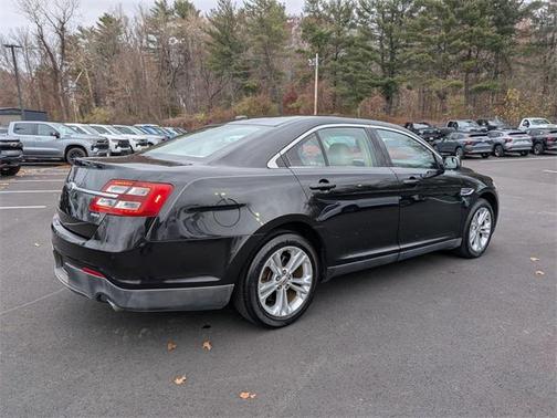 2013 Ford Taurus SEL