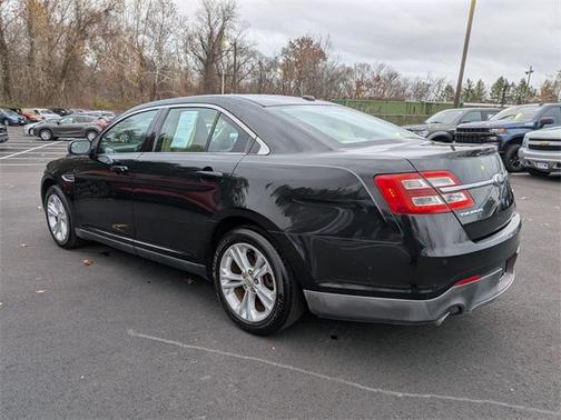 2013 Ford Taurus SEL