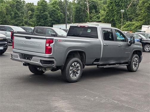 2025 Chevrolet Silverado 3500 LT