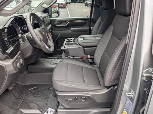 2025 Chevrolet Silverado 3500 LT