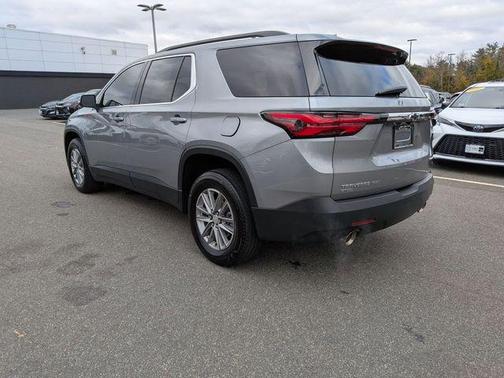 2024 Chevrolet Traverse LT Cloth