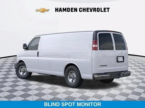 Summit White 2026 Chevrolet Express 2500 LT