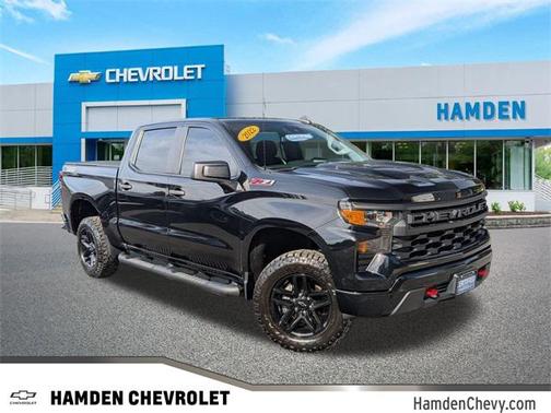 2022 Chevrolet Silverado 1500 Custom Trail Boss