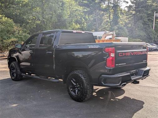 2022 Chevrolet Silverado 1500 Custom Trail Boss