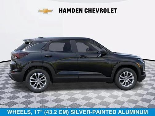 Mosaic Black Metallic 2026 Chevrolet Trailblazer LS