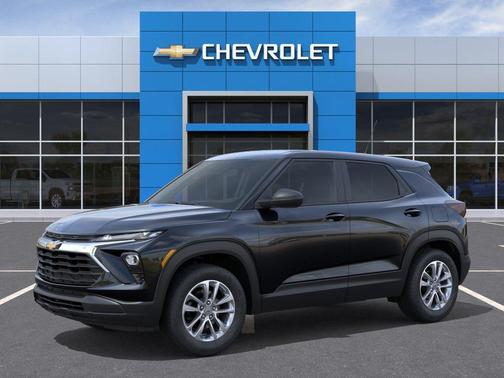 Mosaic Black Metallic 2026 Chevrolet Trailblazer LS