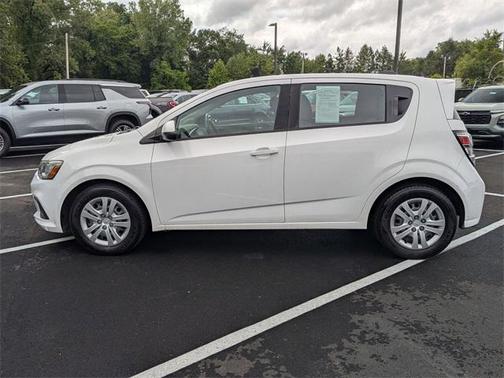 2017 Chevrolet Sonic LT