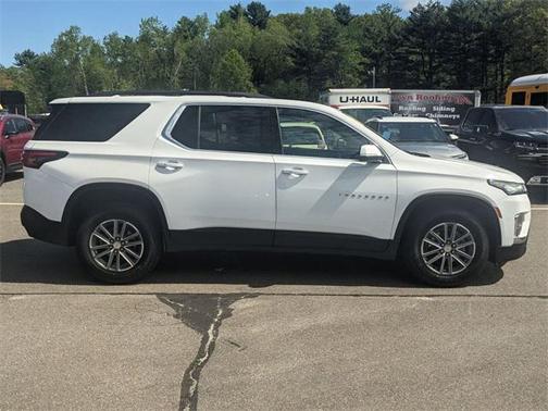 2022 Chevrolet Traverse LT Cloth