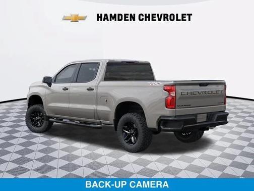 White Sands 2026 Chevrolet Silverado 1500 Custom Trail Boss