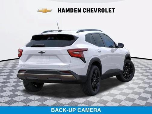 Summit White 2026 Chevrolet Trax FWD ACTIV