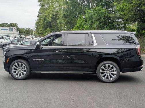 2025 Chevrolet Suburban Premier