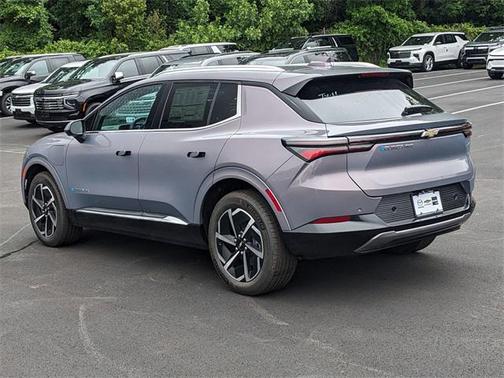 2025 Chevrolet Equinox EV LT
