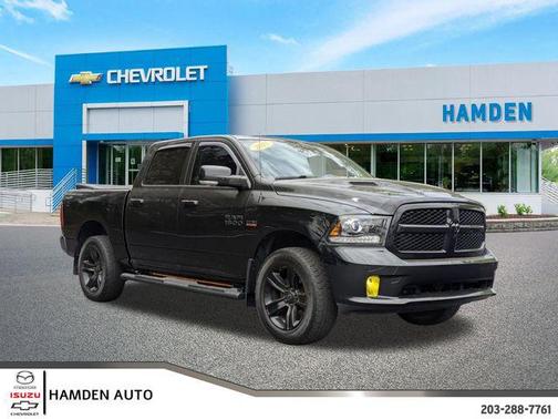 2017 RAM 1500 Night Crew Cab 4x4 5'7' Box
