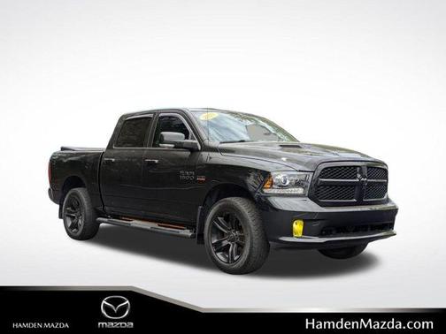 2017 RAM 1500 Night Crew Cab 4x4 5'7' Box