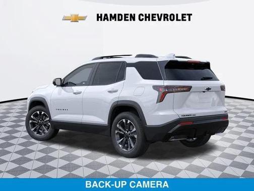 Polar White Tricoat 2026 Chevrolet Equinox AWD RS