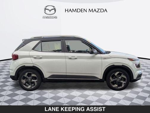 2022 Hyundai VENUE Limited