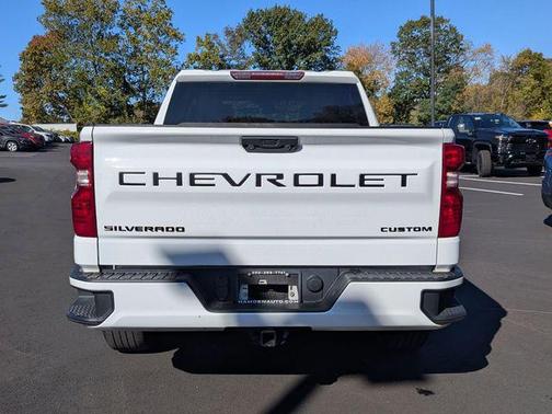 2022 Chevrolet Silverado 1500 Custom