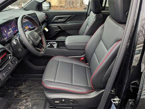 2025 Chevrolet Silverado EV RST
