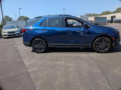 2022 Chevrolet Equinox AWD RS