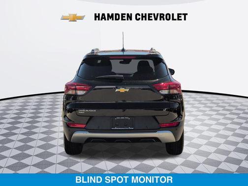 Mosaic Black Metallic 2022 Chevrolet Trailblazer LT