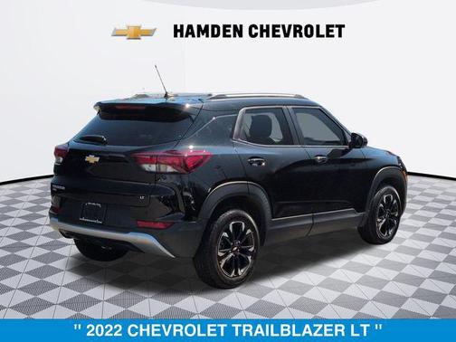 Mosaic Black Metallic 2022 Chevrolet Trailblazer LT