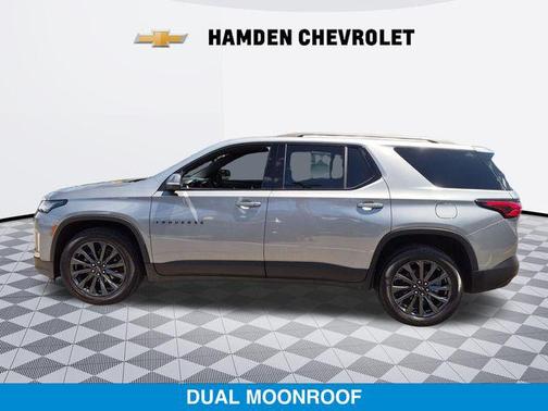 Sterling Gray Metallic 2023 Chevrolet Traverse RS