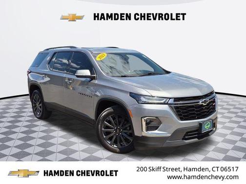 Sterling Gray Metallic 2023 Chevrolet Traverse RS
