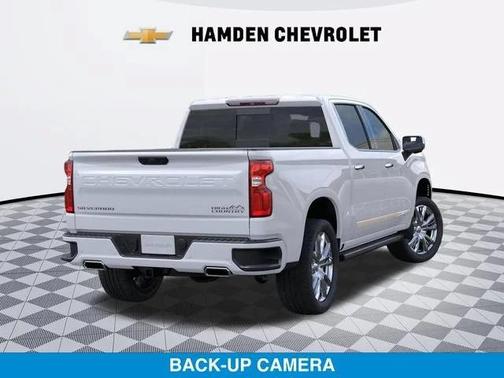 Polar White Tricoat 2026 Chevrolet Silverado 1500 High Country