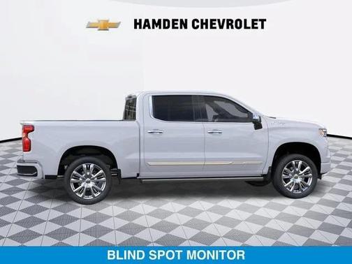 Polar White Tricoat 2026 Chevrolet Silverado 1500 High Country