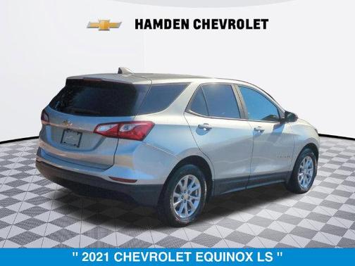 Silver Ice Metallic 2021 Chevrolet Equinox LS