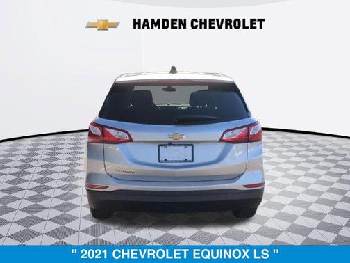 Silver Ice Metallic 2021 Chevrolet Equinox LS
