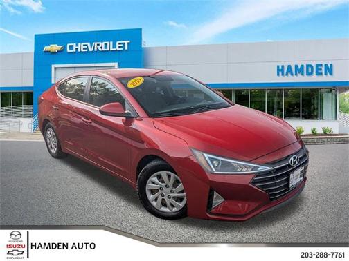 2019 Hyundai ELANTRA SE
