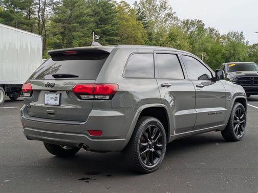 2020 Jeep Grand Cherokee Altitude