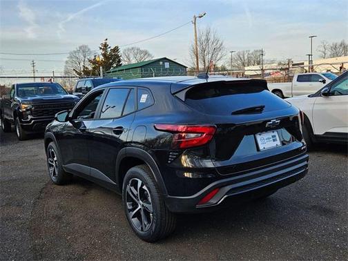 2025 Chevrolet Trax FWD 1RS