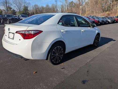 2016 Toyota Corolla S Plus